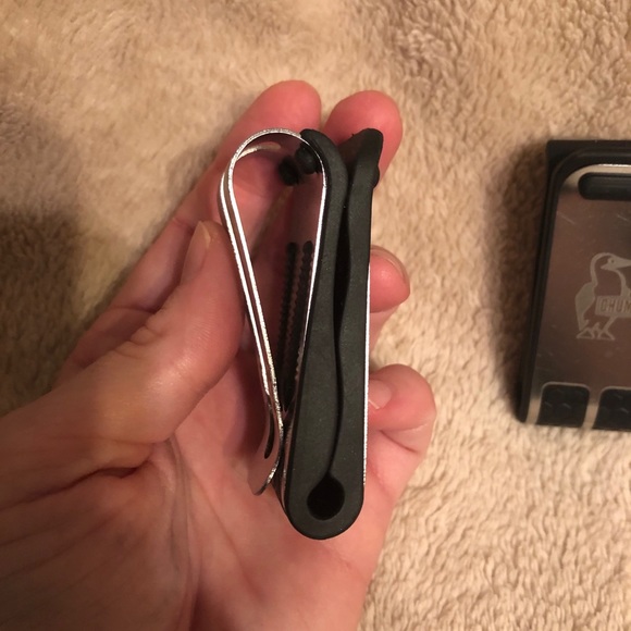 Chums Glasshopper Visor Clip Bundle - Picture 4 of 4